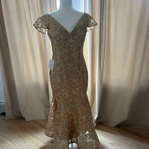 Gold Size 8 Marsoni By Color Lace Trumpet Gown
